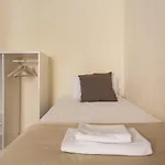 شباب مامبو تانغو