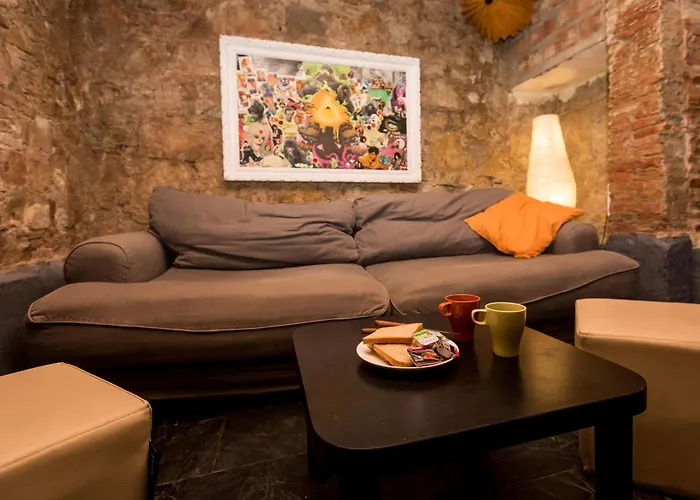 Mambo Tango Hostel *