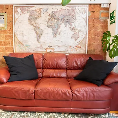 ホステル マンボ タンゴ *